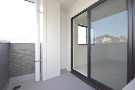 �y�o���R�j�[�z�@