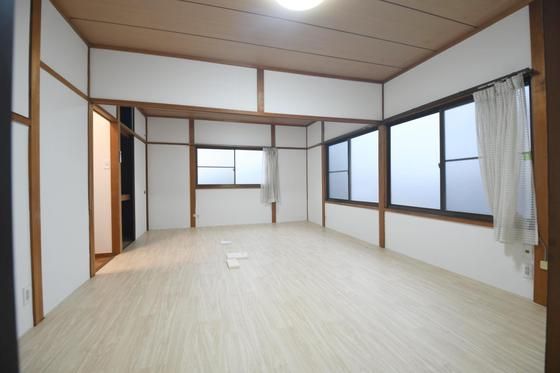 �y���̑������E�X�y�[�X�z�@