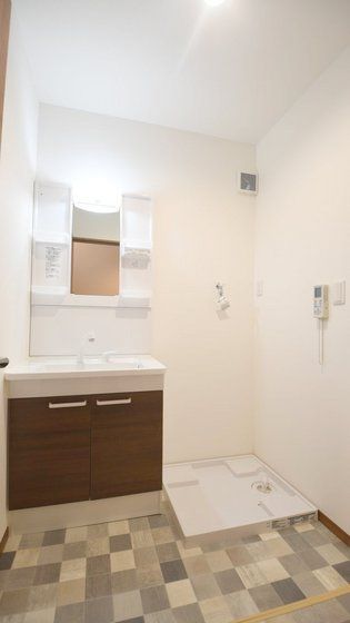 �y���ʏ��z�@