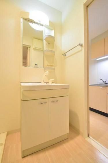 �y���ʏ��z�@