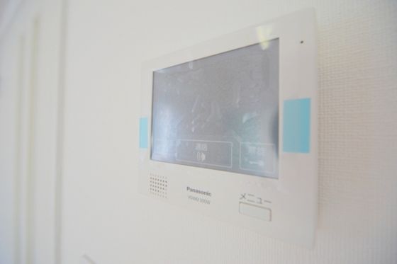 �y�Z�L�����e�B�z�@���j�^�[�t�C���^�[�t�H���ŃZ�L�����e�B�����S�I