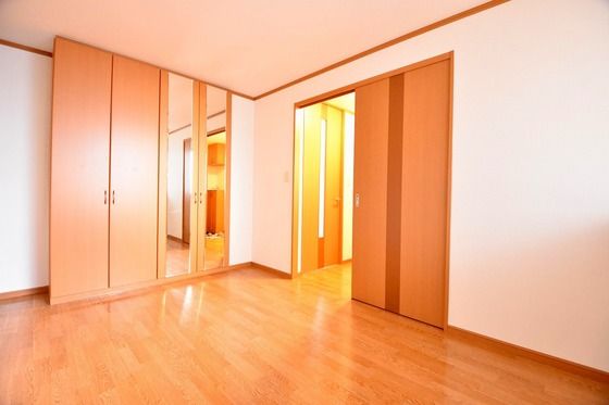 �y���̑������E�X�y�[�X�z�@