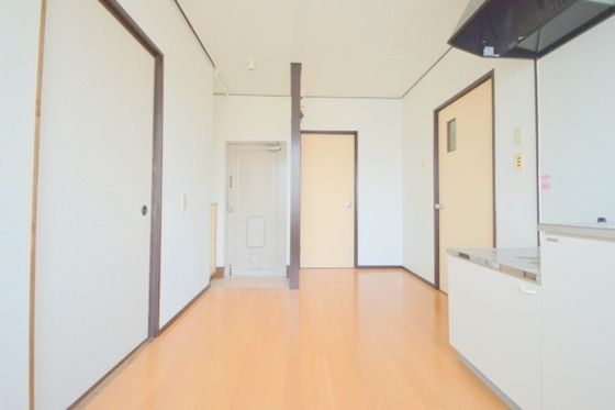 �y�����E���r���O�z�@�L�b�`���ɑ傫�ȑ�������Ƃ��Ă����邢�ł���