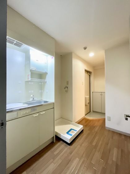 �y���̑������E�X�y�[�X�z�@