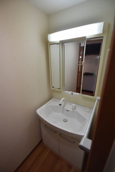 �y���ʏ��z�@