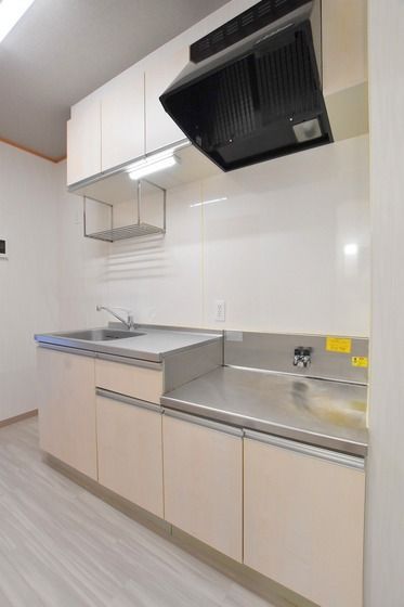 �y�L�b�`���z�@