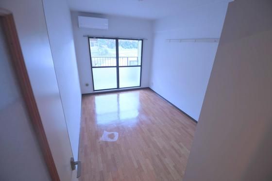 �y���̑������E�X�y�[�X�z�@