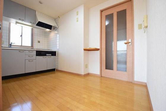 �y���̑������E�X�y�[�X�z�@