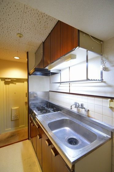 �y�L�b�`���z�@