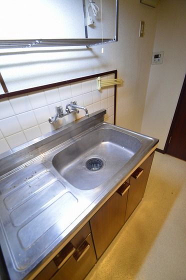 �y�L�b�`���z�@