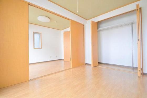 �y���̑������E�X�y�[�X�z�@