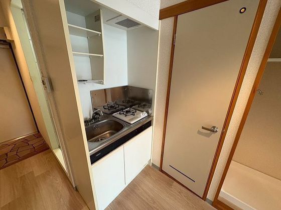 �y�L�b�`���z�@