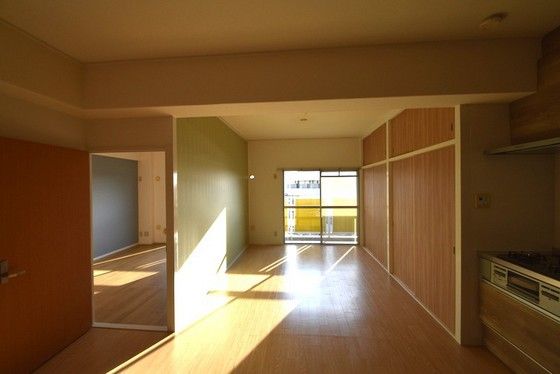 �y���̑������E�X�y�[�X�z�@