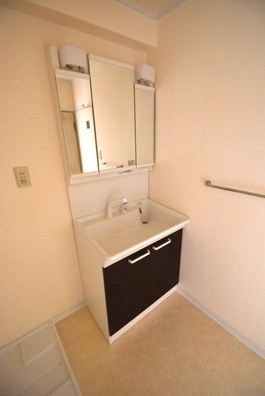 �y���ʏ��z�@