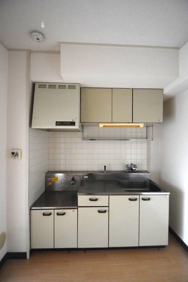 �y�L�b�`���z�@