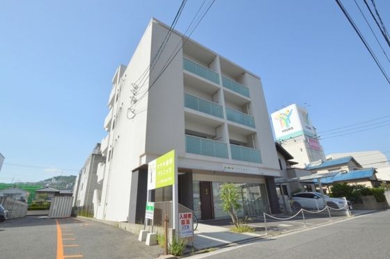 �y�����O�ρz�@�I�V�����ȃf�U�C�i�[�Y�}���V����(^^)