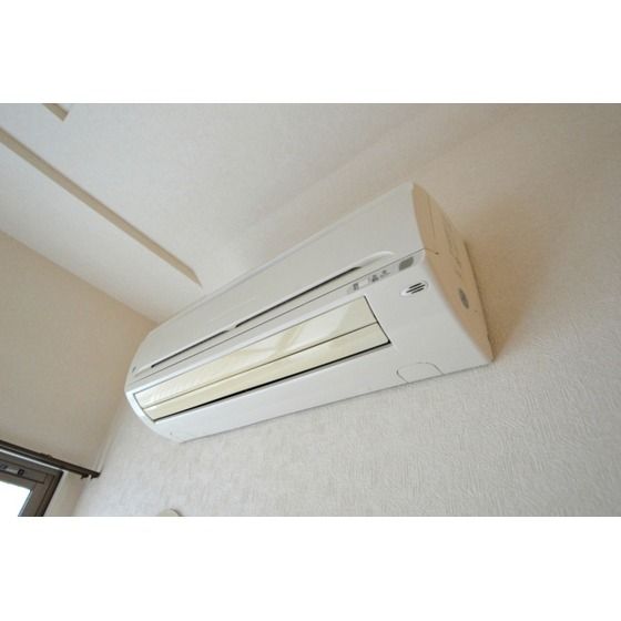 �y���̑��ݔ��z�@�e�����ɃG�A�R��������