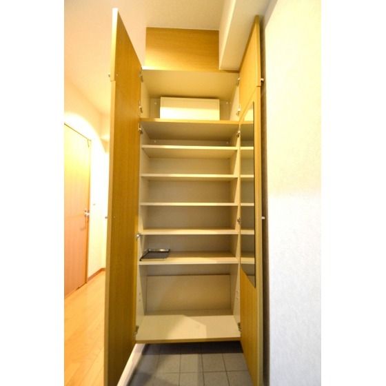 �y���[�z�@�V���[�Y�{�b�N�X