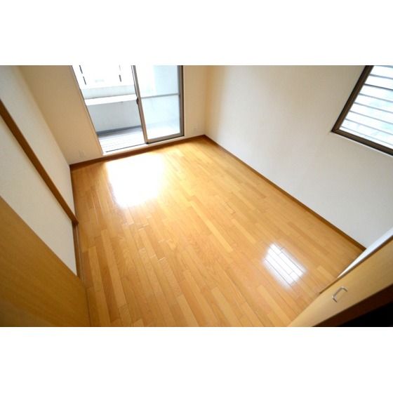 �y�����E���r���O�z�@��ʍ̌��łƂ��Ă����邢�m���U��