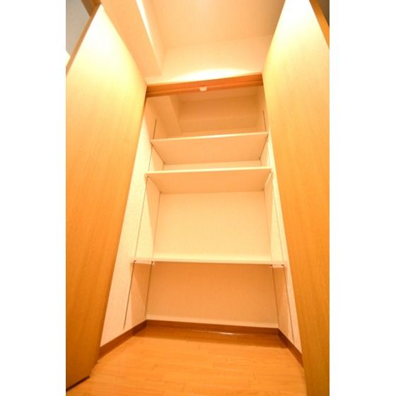 �y���[�z�@�L���X�y�[�X�ɂ��傫�Ȏ��[�X�y�[�X