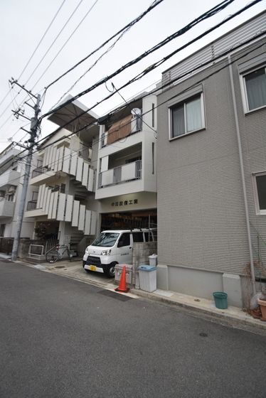 �y�����O�ρz�@