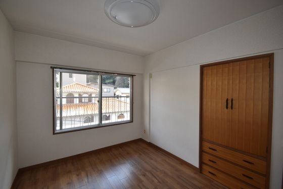 �y���̑������E�X�y�[�X�z�@