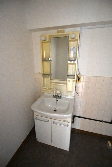 �y���ʏ��z�@