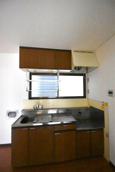 �y�L�b�`���z�@