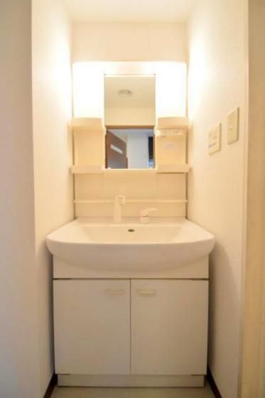 �y���ʏ��z�@�V�����v�[�h���b�T�[