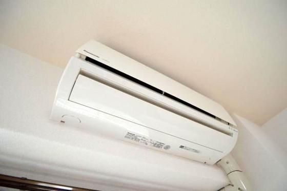 �y���̑��ݔ��z�@�G�A�R��