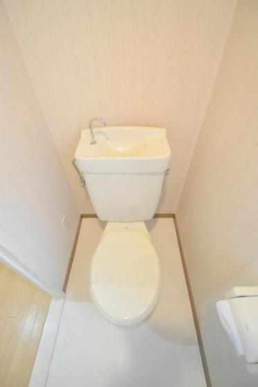 �y�g�C���z�@