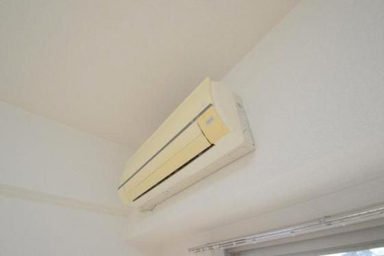 �y���̑��ݔ��z�@