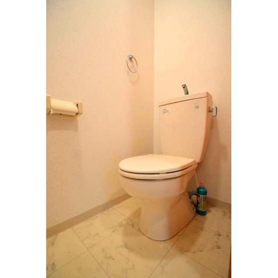 �y�g�C���z�@