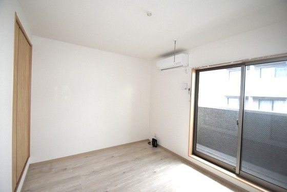 �y���̑������E�X�y�[�X�z�@