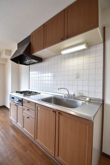 �y�L�b�`���z�@