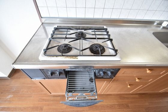 �y�L�b�`���z�@