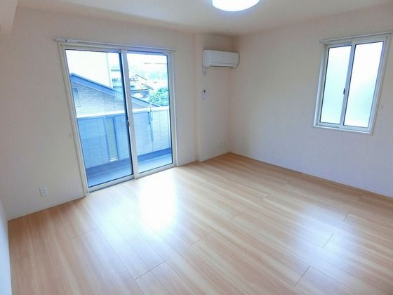 �y���̑������E�X�y�[�X�z�@