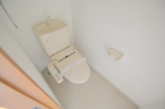 �y�g�C���z�@