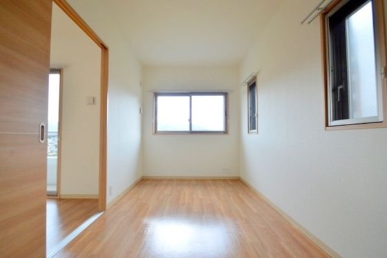 �y���̑������E�X�y�[�X�z�@