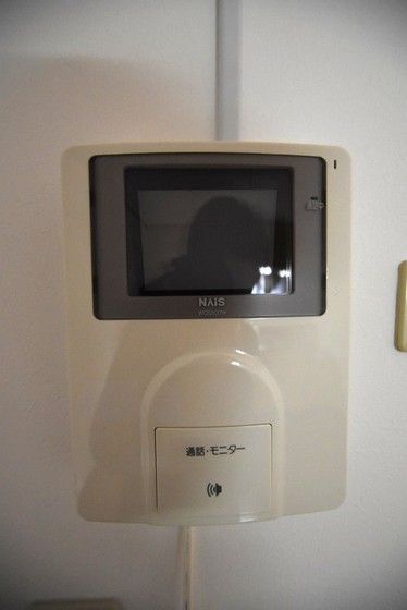 �y�Z�L�����e�B�z�@