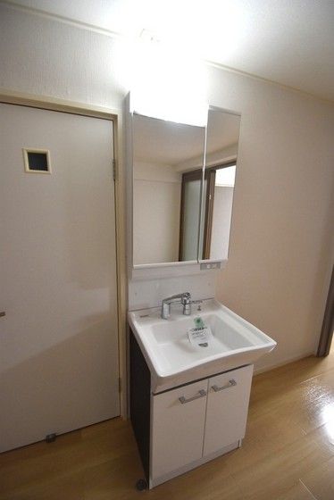 �y���ʏ��z�@