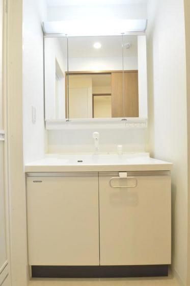 �y���ʏ��z�@�V�����v�[�h���b�T�[!!�O�ʋ��^�C�v����