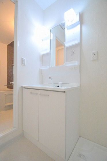 �y���ʏ��z�@