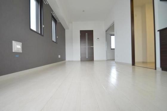 �y�����E���r���O�z�@�k�c�j11.4��(^^)