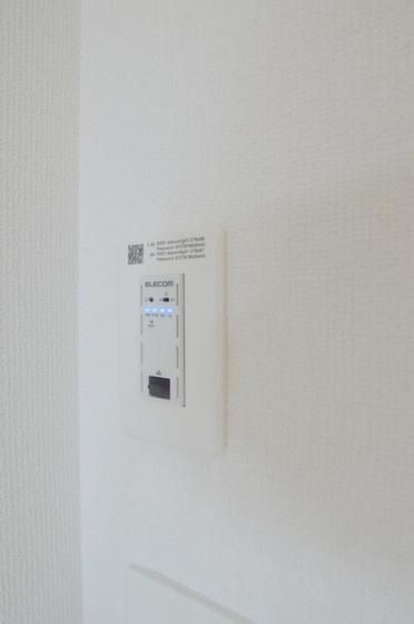 �y���̑��ݔ��z�@����Wi-Fi