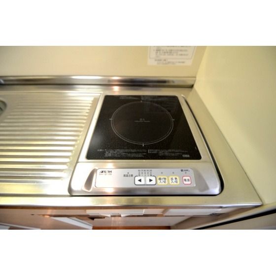 �y���̑��ݔ��z�@=IH�N�b�L���O�q�[�^�[=