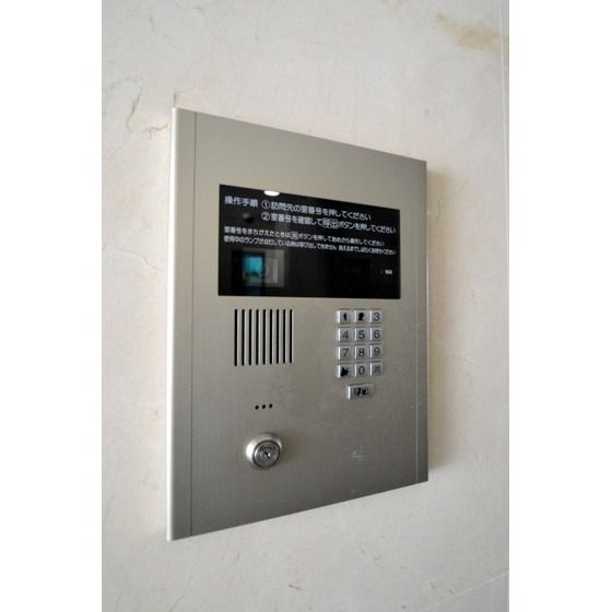 �y�Z�L�����e�B�z�@�I�[�g���b�N����