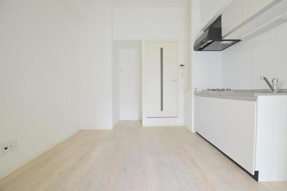 �y���̑������E�X�y�[�X�z�@