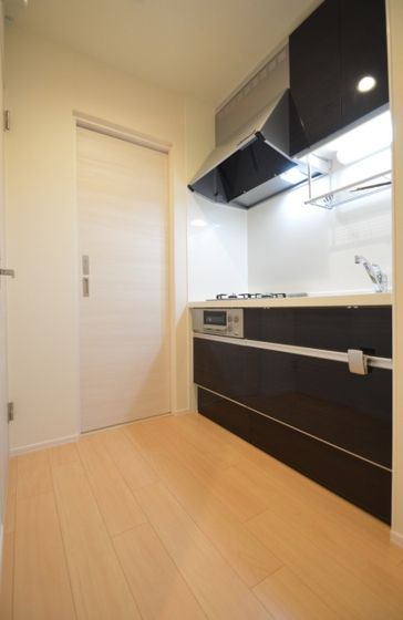 �y�L�b�`���z�@�ݔ��[��1�j�}���V������