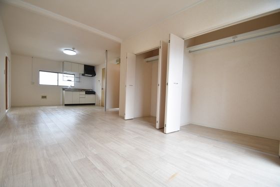 �y���̑������E�X�y�[�X�z�@